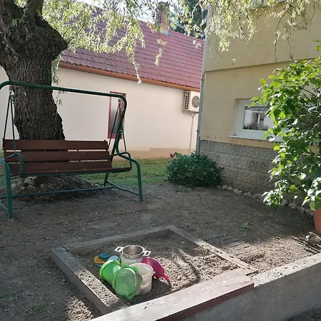 Gabriella Haz Holiday home Szolad